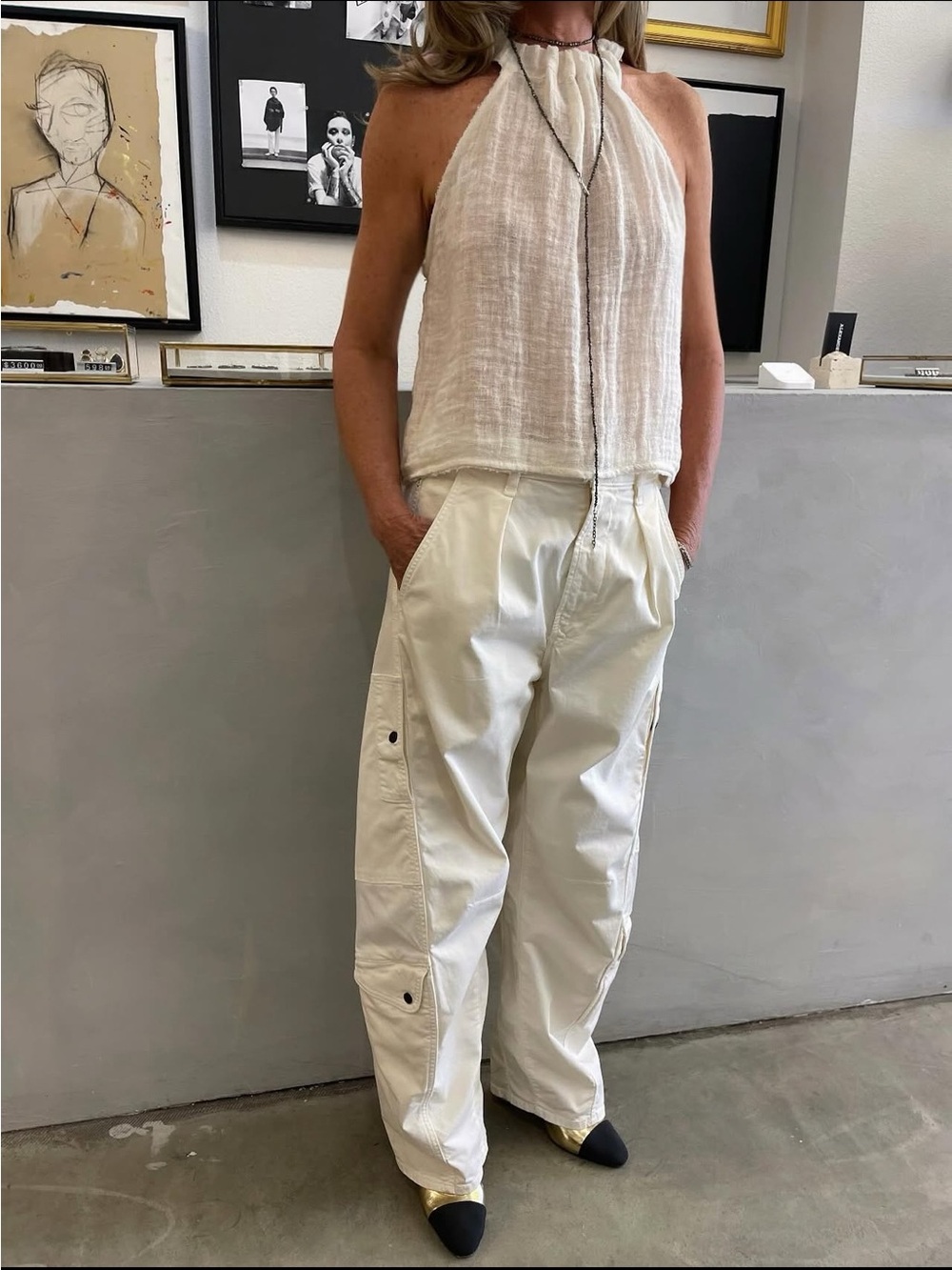Wide-Leg Cargo Pants in Cream